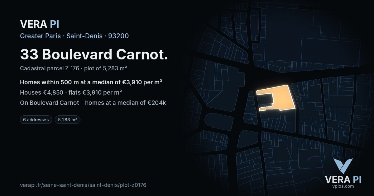 33 Boulevard Carnot, Saint-Denis at night – the plot lit, the parcels around coloured by the prices near them
