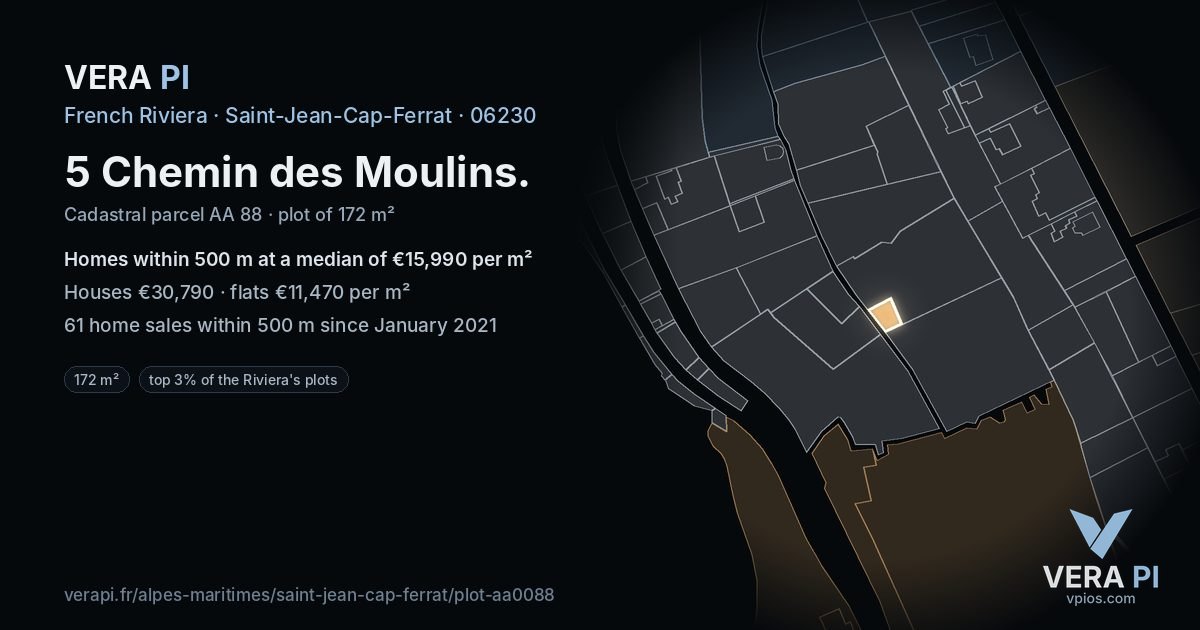 5 Chemin des Moulins, Saint-Jean-Cap-Ferrat at night – the plot lit, the parcels around coloured by the prices near them