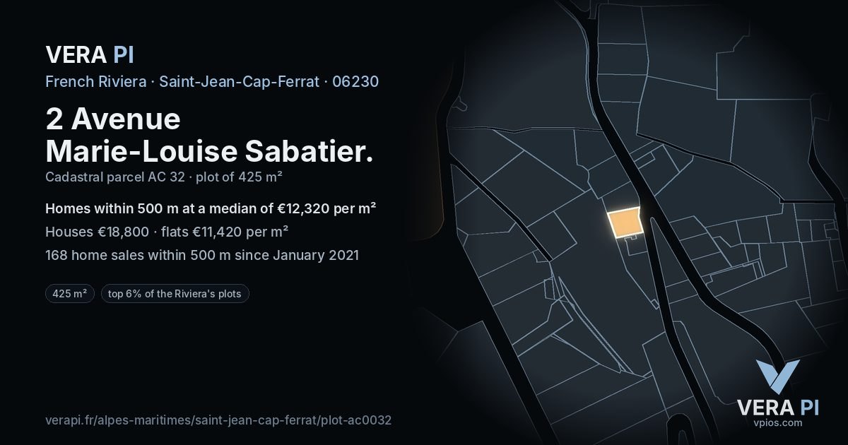2 Avenue Marie-Louise Sabatier, Saint-Jean-Cap-Ferrat at night – the plot lit, the parcels around coloured by the prices near them