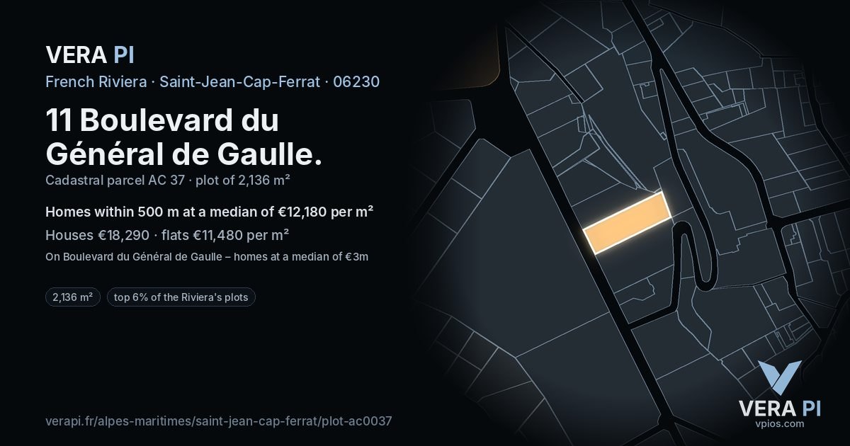 11 Boulevard du Général de Gaulle, Saint-Jean-Cap-Ferrat at night – the plot lit, the parcels around coloured by the prices near them