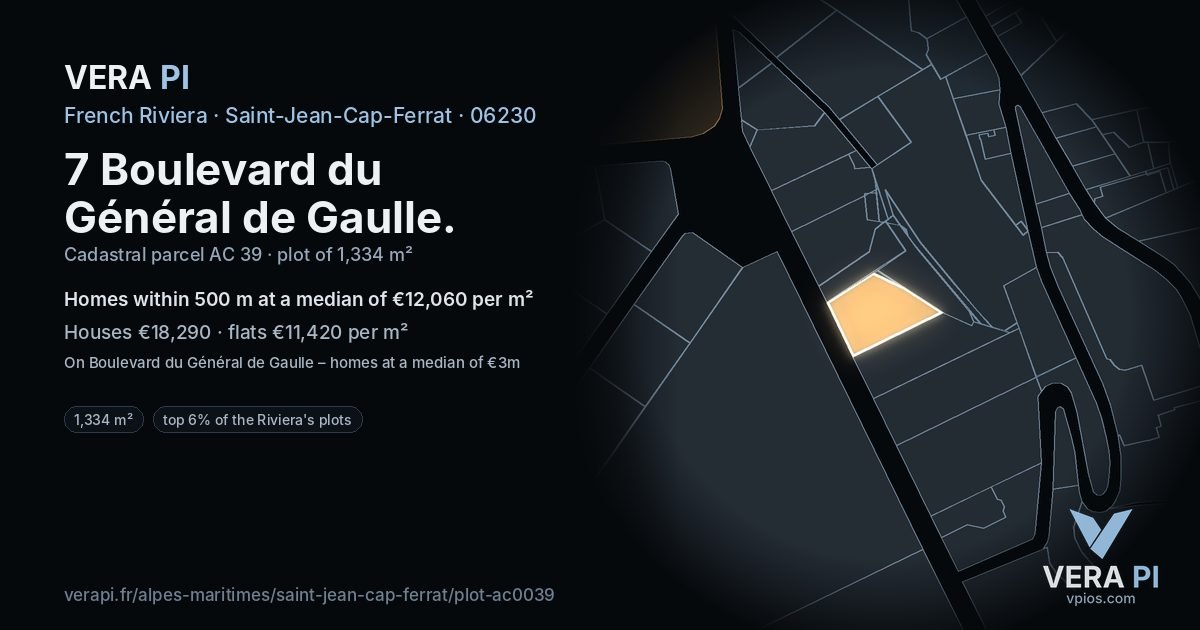 7 Boulevard du Général de Gaulle, Saint-Jean-Cap-Ferrat at night – the plot lit, the parcels around coloured by the prices near them
