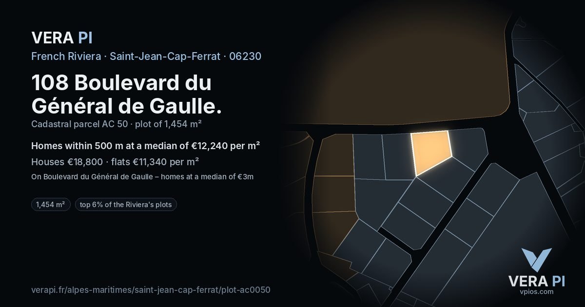 108 Boulevard du Général de Gaulle, Saint-Jean-Cap-Ferrat at night – the plot lit, the parcels around coloured by the prices near them