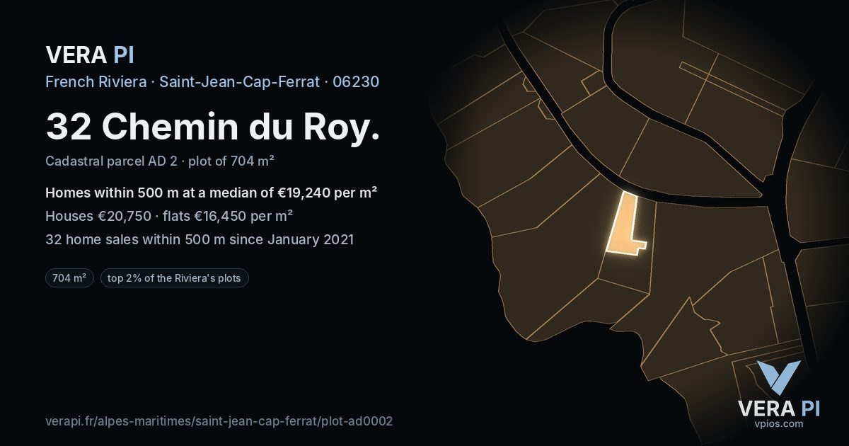 32 Chemin du Roy, Saint-Jean-Cap-Ferrat at night – the plot lit, the parcels around coloured by the prices near them