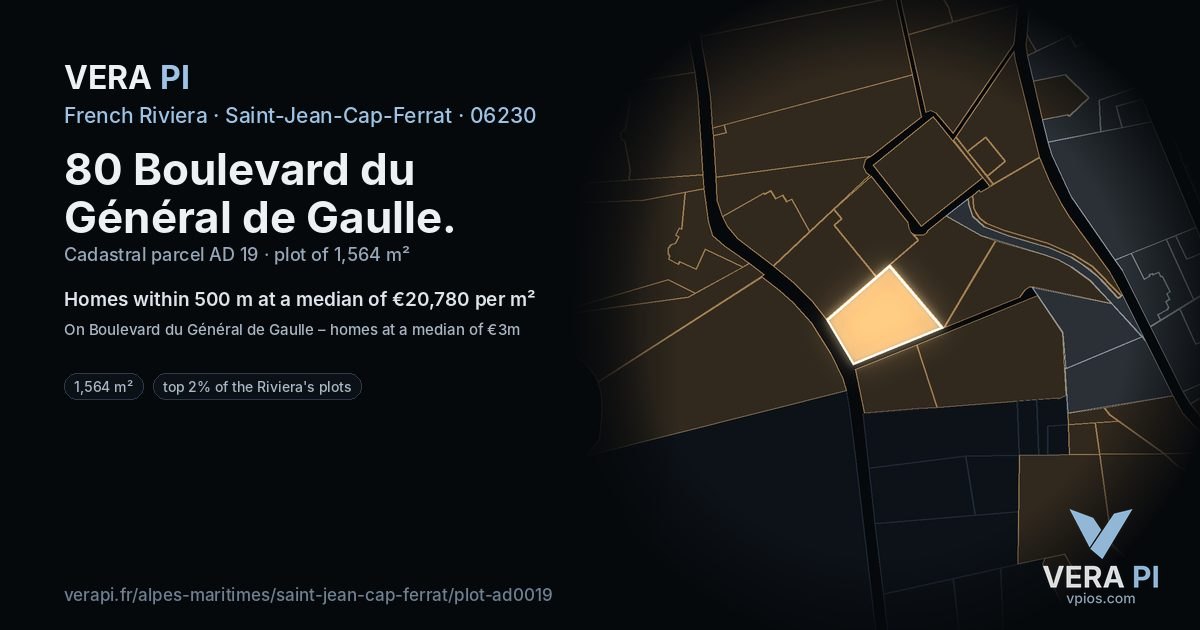 80 Boulevard du Général de Gaulle, Saint-Jean-Cap-Ferrat at night – the plot lit, the parcels around coloured by the prices near them
