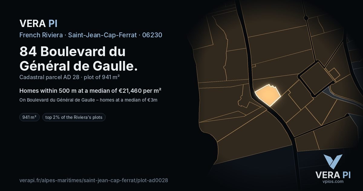 84 Boulevard du Général de Gaulle, Saint-Jean-Cap-Ferrat at night – the plot lit, the parcels around coloured by the prices near them