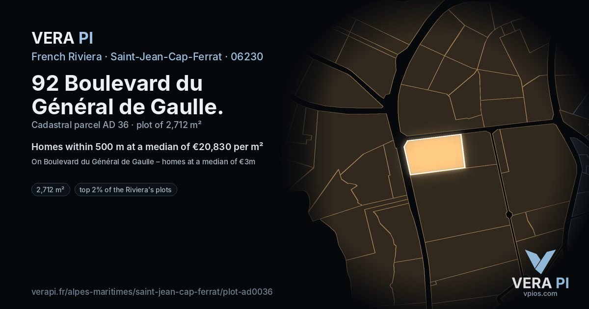 92 Boulevard du Général de Gaulle, Saint-Jean-Cap-Ferrat at night – the plot lit, the parcels around coloured by the prices near them