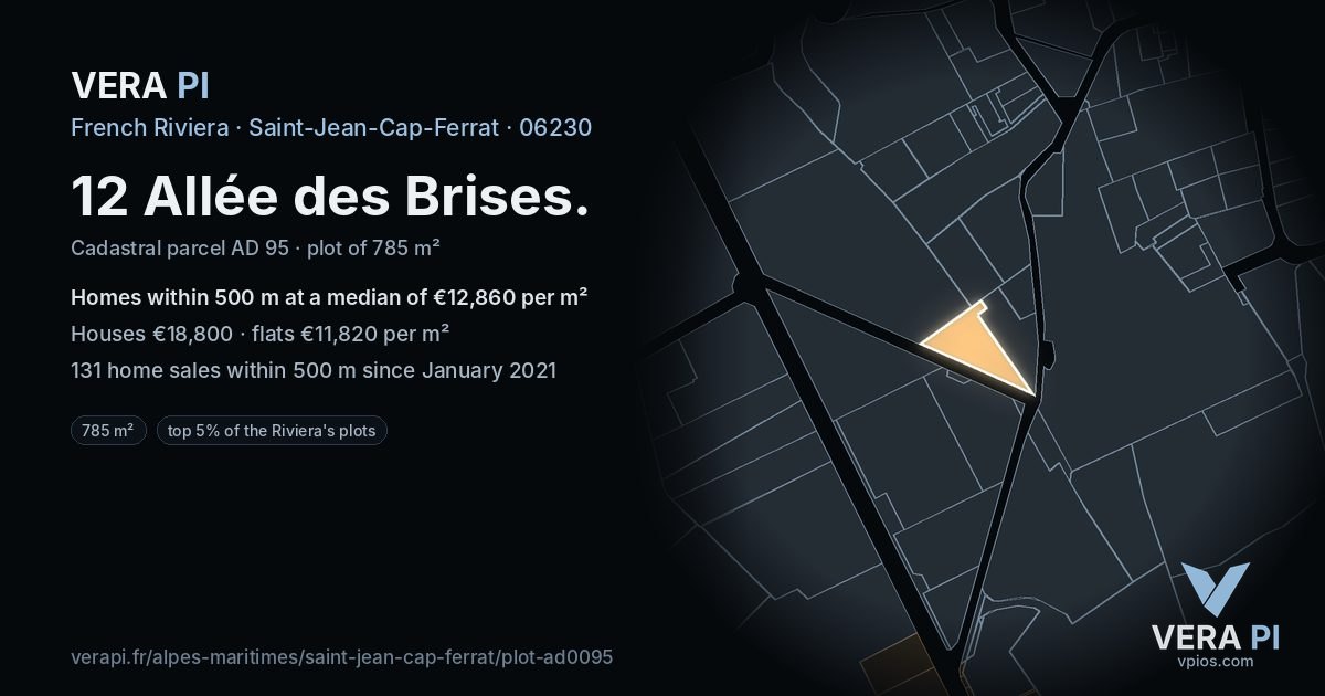 12 Allée des Brises, Saint-Jean-Cap-Ferrat at night – the plot lit, the parcels around coloured by the prices near them