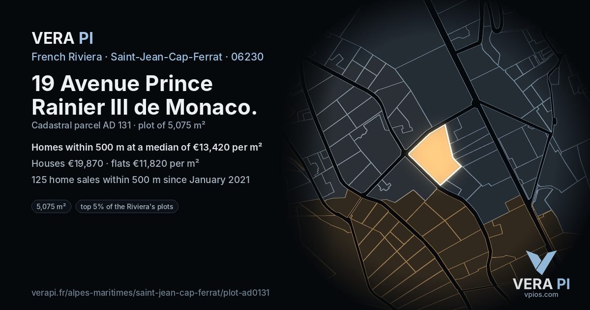 19 Avenue Prince Rainier III de Monaco, Saint-Jean-Cap-Ferrat at night – the plot lit, the parcels around coloured by the prices near them