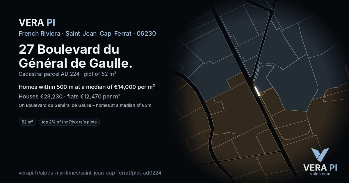 27 Boulevard du Général de Gaulle, Saint-Jean-Cap-Ferrat at night – the plot lit, the parcels around coloured by the prices near them
