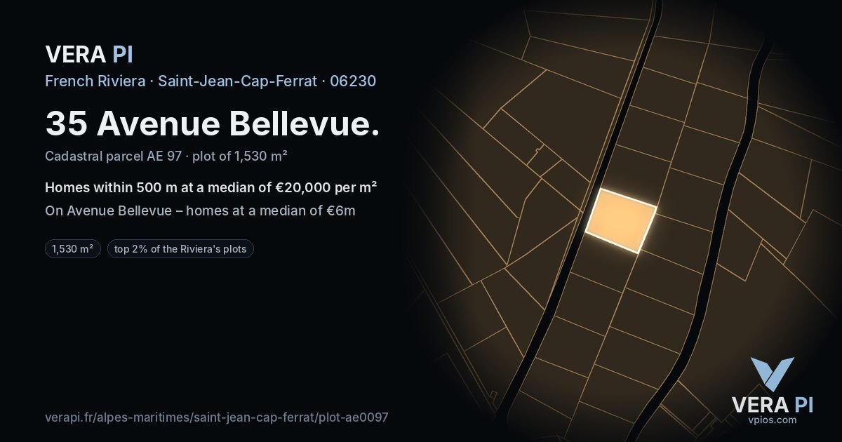 35 Avenue Bellevue, Saint-Jean-Cap-Ferrat at night – the plot lit, the parcels around coloured by the prices near them