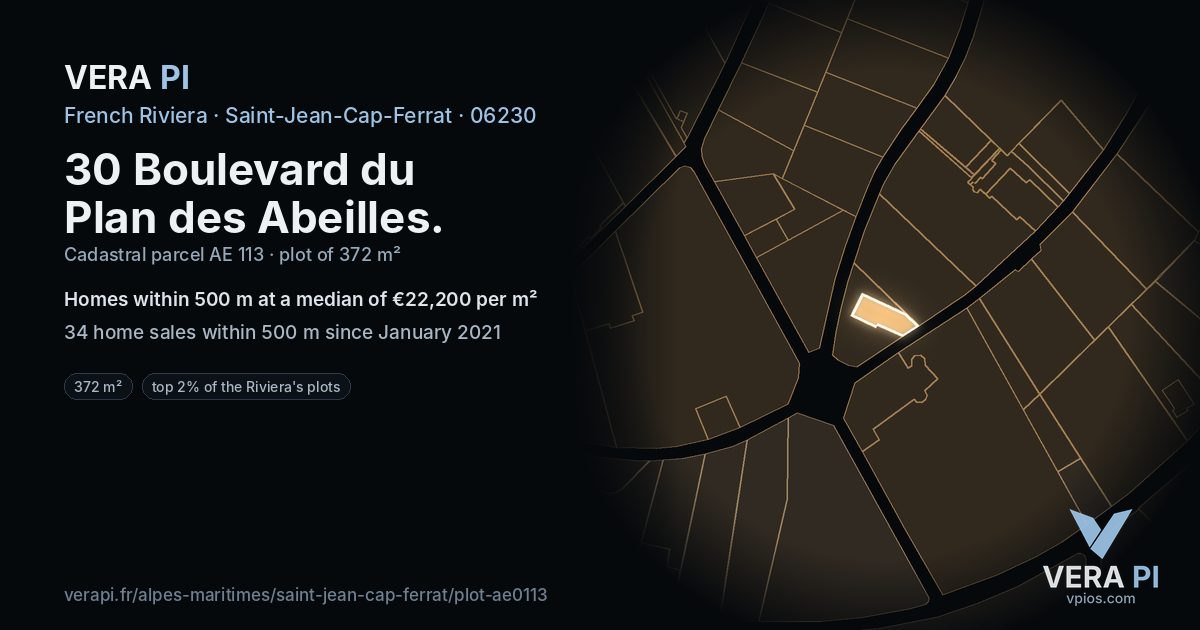 30 Boulevard du Plan des Abeilles, Saint-Jean-Cap-Ferrat at night – the plot lit, the parcels around coloured by the prices near them