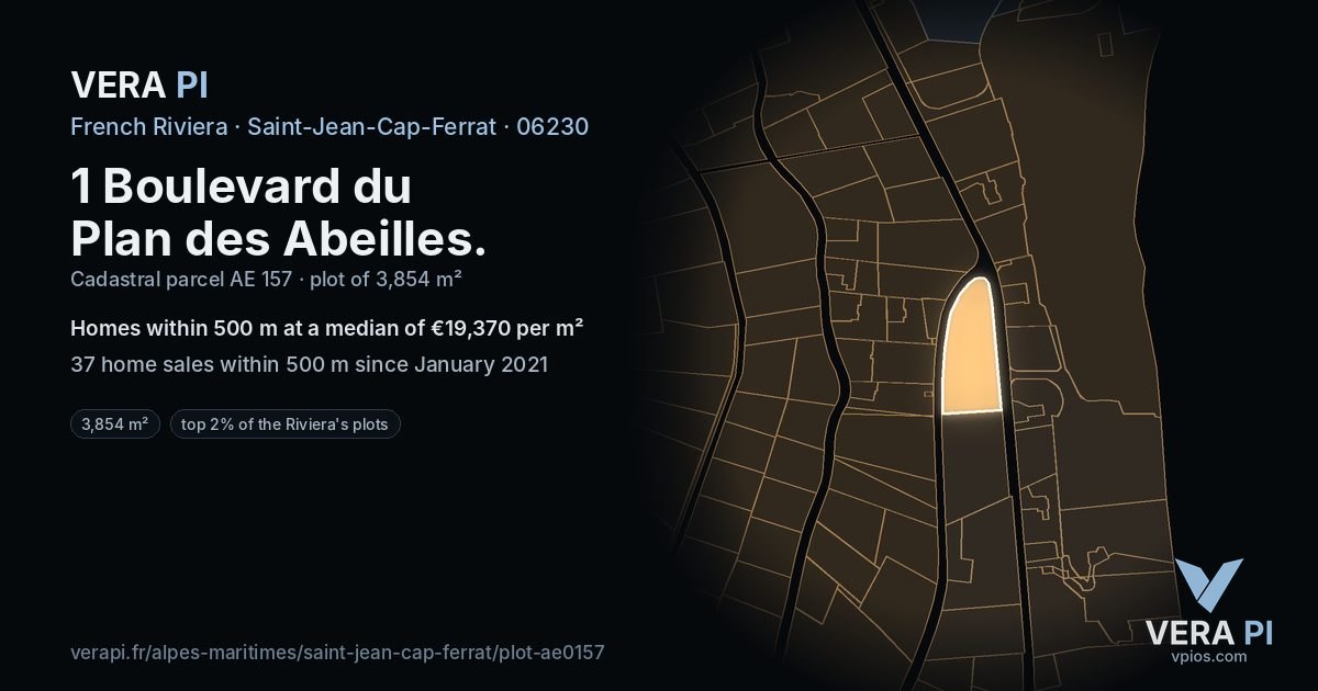 1 Boulevard du Plan des Abeilles, Saint-Jean-Cap-Ferrat at night – the plot lit, the parcels around coloured by the prices near them