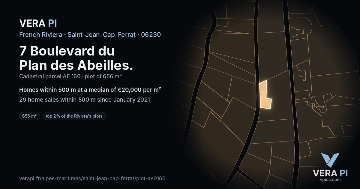 7 Boulevard du Plan des Abeilles, Saint-Jean-Cap-Ferrat at night – the plot lit, the parcels around coloured by the prices near them