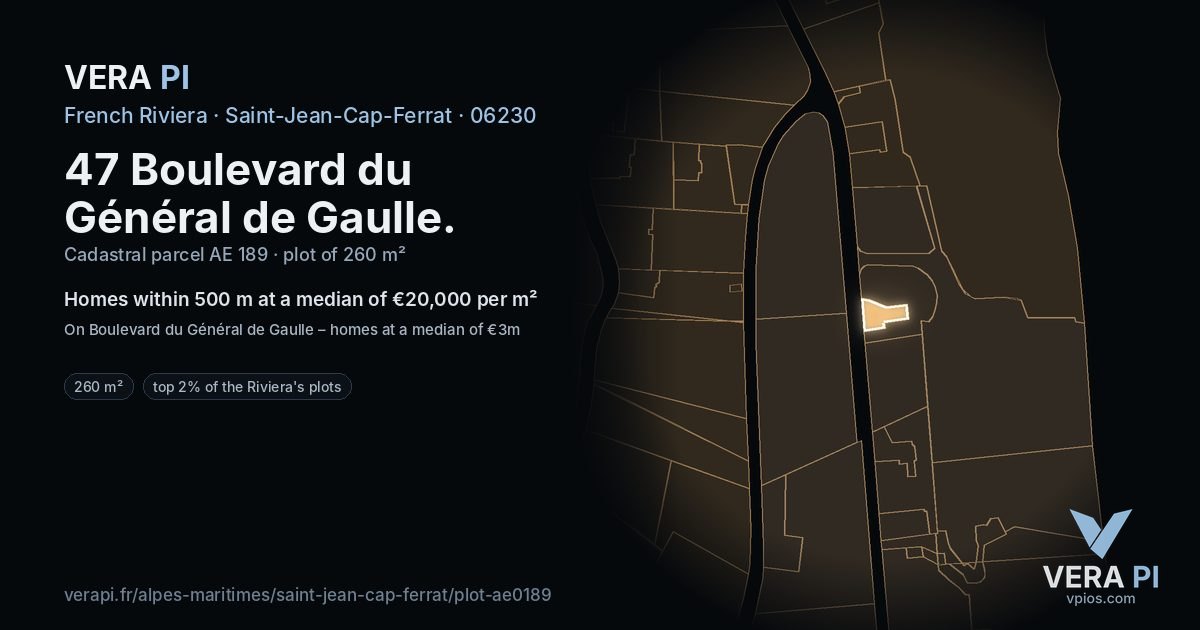 47 Boulevard du Général de Gaulle, Saint-Jean-Cap-Ferrat at night – the plot lit, the parcels around coloured by the prices near them