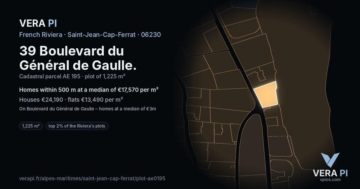 39 Boulevard du Général de Gaulle, Saint-Jean-Cap-Ferrat at night – the plot lit, the parcels around coloured by the prices near them