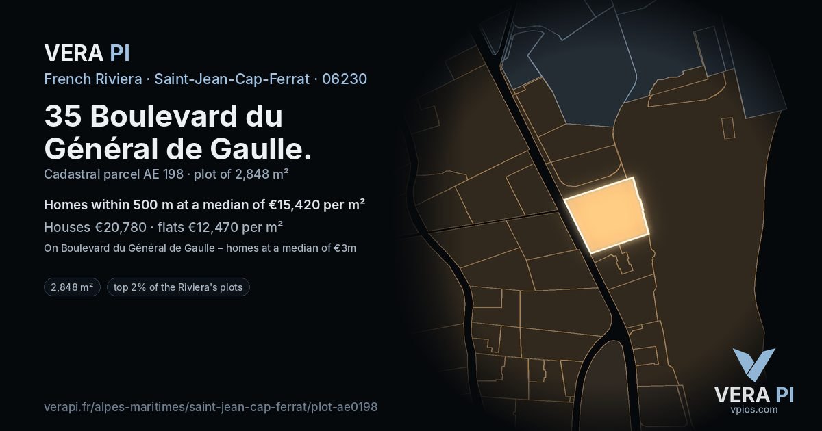 35 Boulevard du Général de Gaulle, Saint-Jean-Cap-Ferrat at night – the plot lit, the parcels around coloured by the prices near them