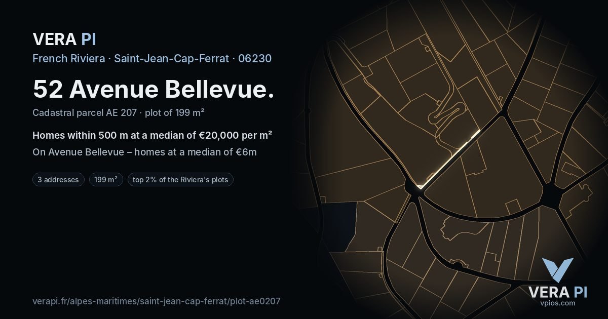 52 Avenue Bellevue, Saint-Jean-Cap-Ferrat at night – the plot lit, the parcels around coloured by the prices near them