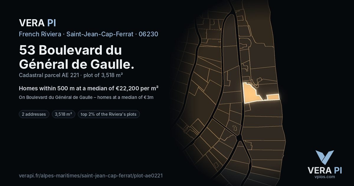 53 Boulevard du Général de Gaulle, Saint-Jean-Cap-Ferrat at night – the plot lit, the parcels around coloured by the prices near them