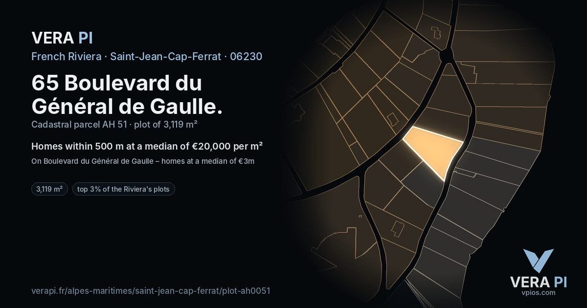65 Boulevard du Général de Gaulle, Saint-Jean-Cap-Ferrat at night – the plot lit, the parcels around coloured by the prices near them