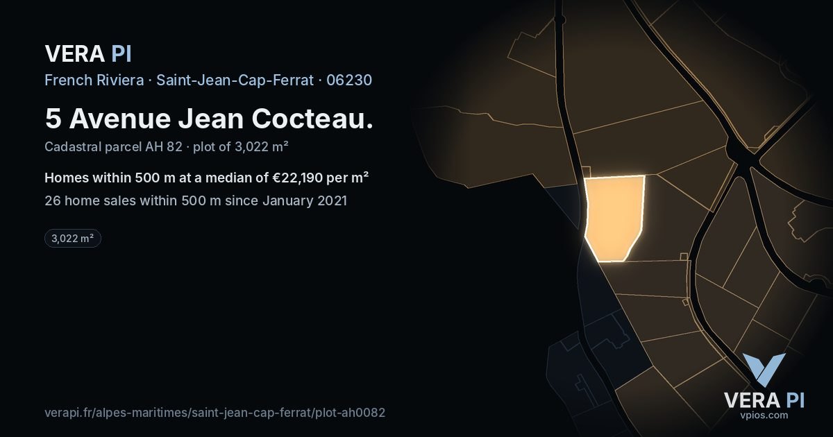 5 Avenue Jean Cocteau, Saint-Jean-Cap-Ferrat at night – the plot lit, the parcels around coloured by the prices near them