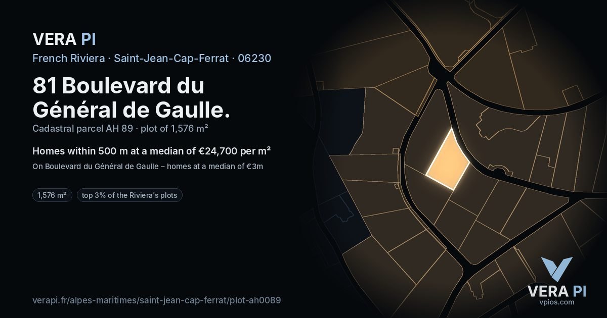 81 Boulevard du Général de Gaulle, Saint-Jean-Cap-Ferrat at night – the plot lit, the parcels around coloured by the prices near them