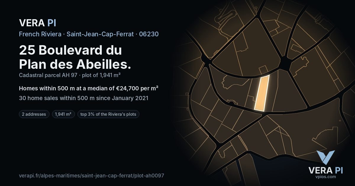 25 Boulevard du Plan des Abeilles, Saint-Jean-Cap-Ferrat at night – the plot lit, the parcels around coloured by the prices near them