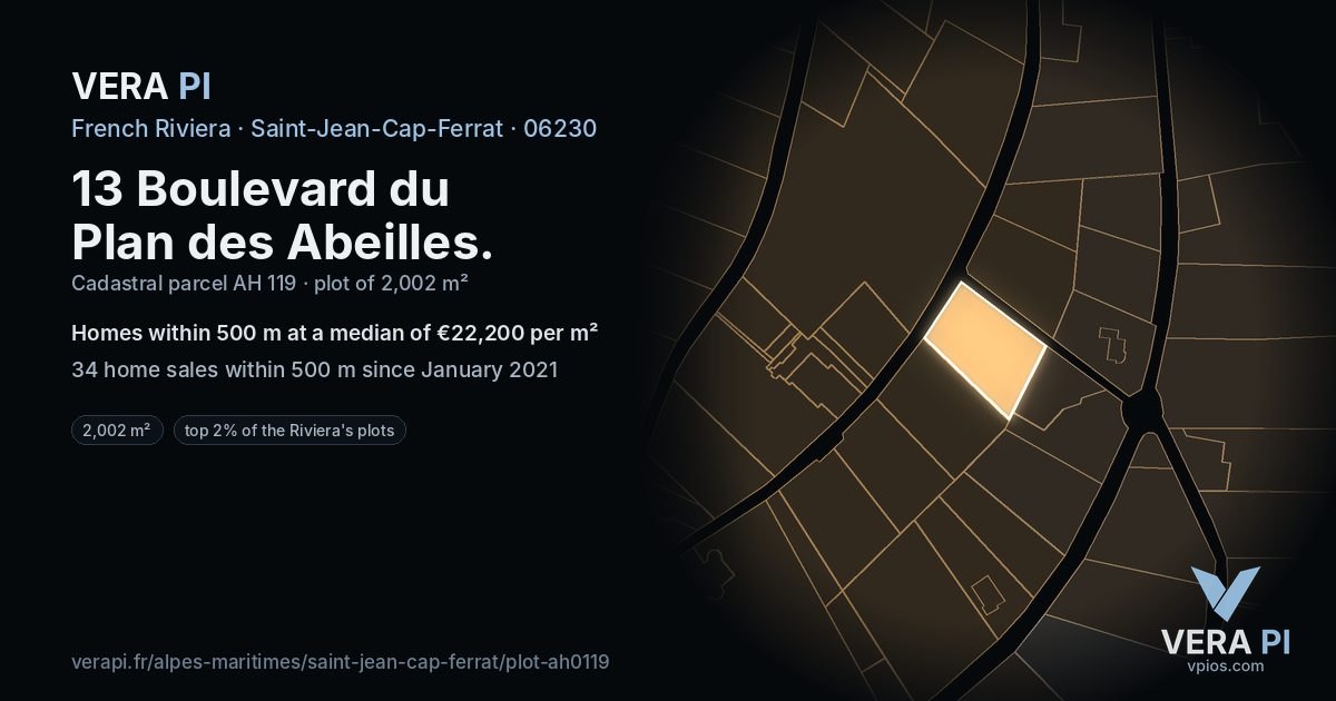 13 Boulevard du Plan des Abeilles, Saint-Jean-Cap-Ferrat at night – the plot lit, the parcels around coloured by the prices near them