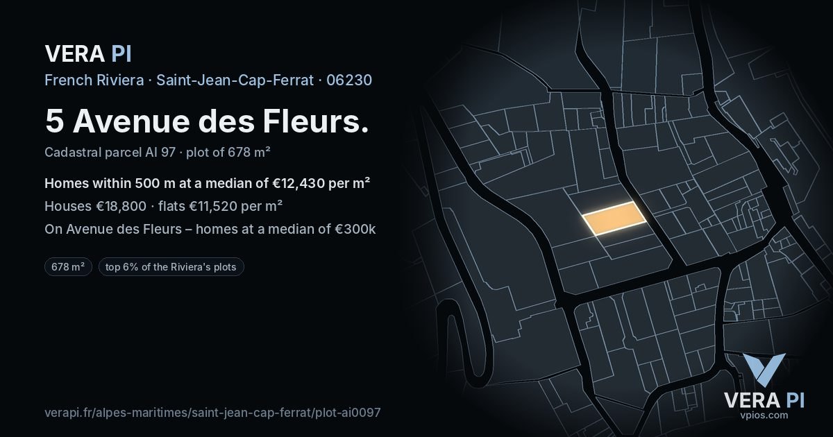 5 Avenue des Fleurs, Saint-Jean-Cap-Ferrat at night – the plot lit, the parcels around coloured by the prices near them
