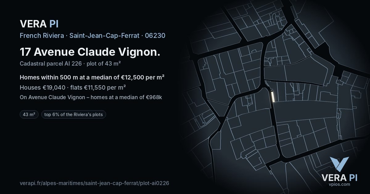 17 Avenue Claude Vignon, Saint-Jean-Cap-Ferrat at night – the plot lit, the parcels around coloured by the prices near them