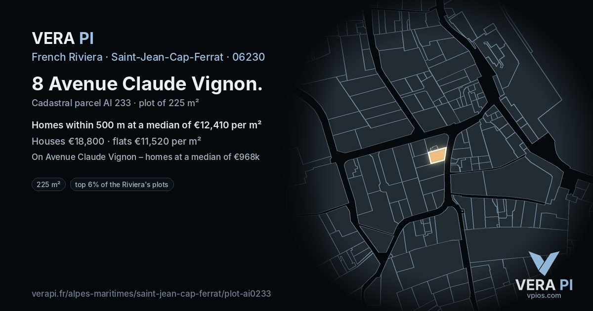 8 Avenue Claude Vignon, Saint-Jean-Cap-Ferrat at night – the plot lit, the parcels around coloured by the prices near them