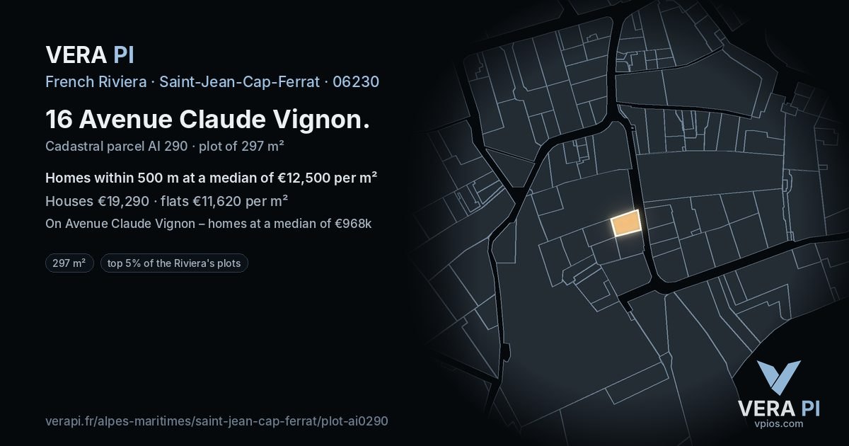 16 Avenue Claude Vignon, Saint-Jean-Cap-Ferrat at night – the plot lit, the parcels around coloured by the prices near them