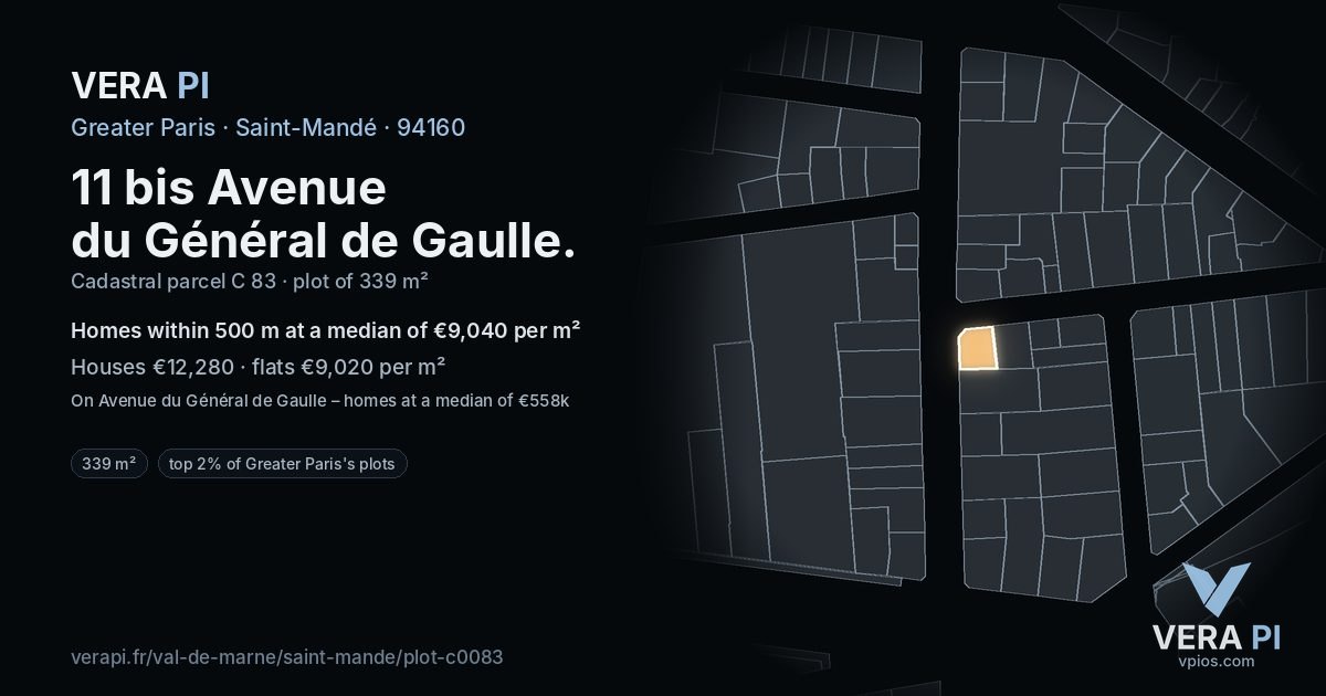 11 bis Avenue du Général de Gaulle, Saint-Mandé at night – the plot lit, the parcels around coloured by the prices near them