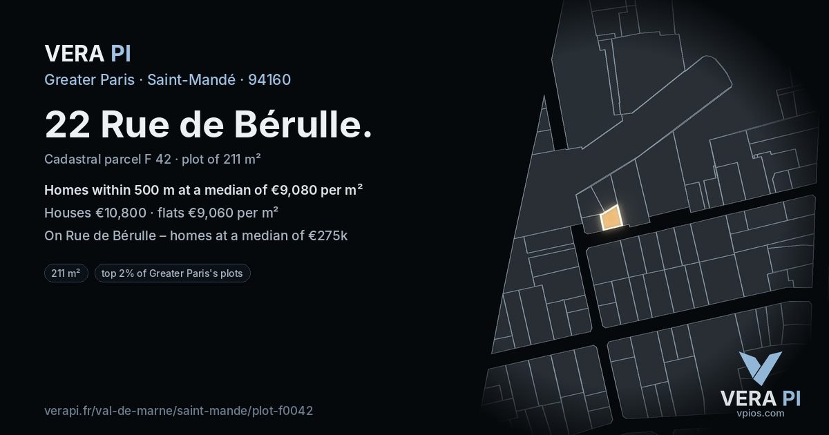 22 Rue de Bérulle, Saint-Mandé at night – the plot lit, the parcels around coloured by the prices near them