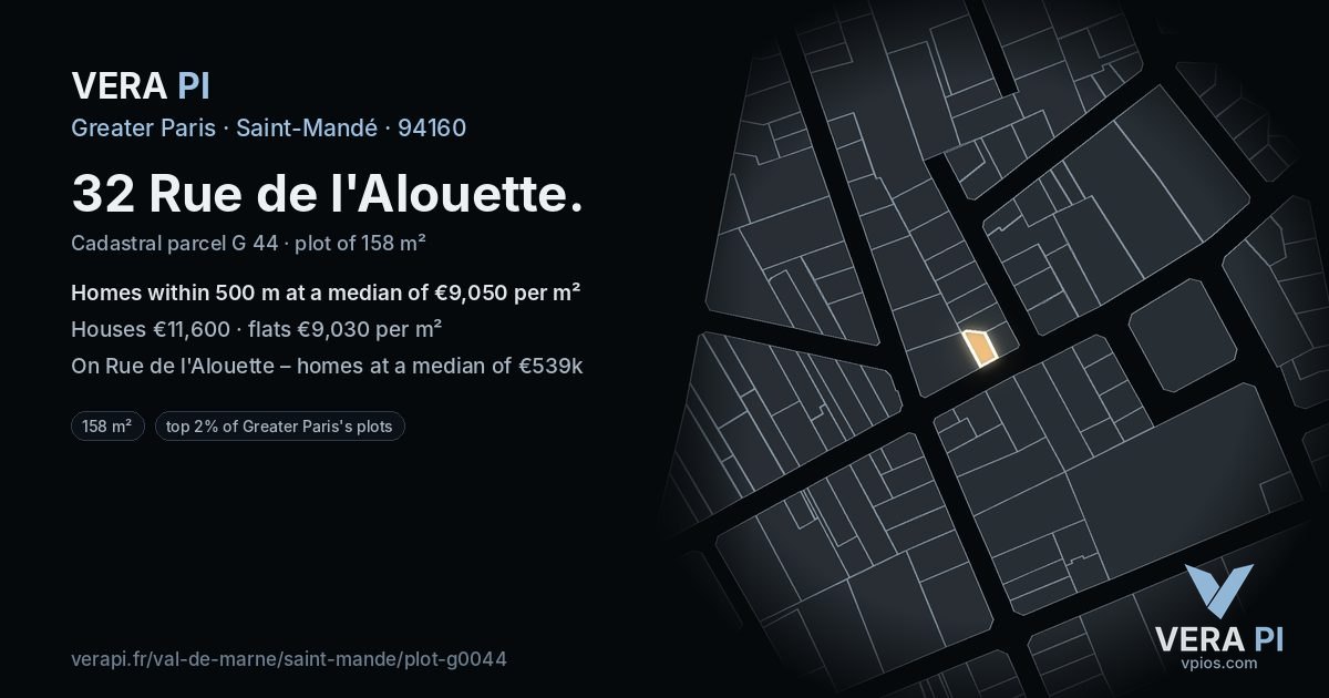 32 Rue de l'Alouette, Saint-Mandé at night – the plot lit, the parcels around coloured by the prices near them