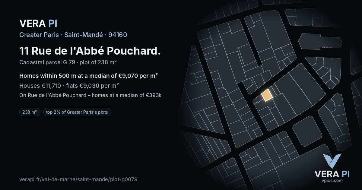 11 Rue de l'Abbé Pouchard, Saint-Mandé at night – the plot lit, the parcels around coloured by the prices near them