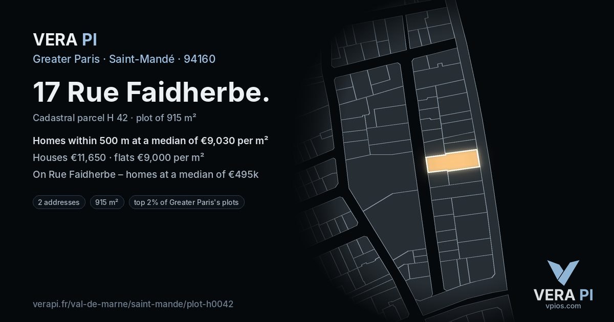 17 Rue Faidherbe, Saint-Mandé at night – the plot lit, the parcels around coloured by the prices near them