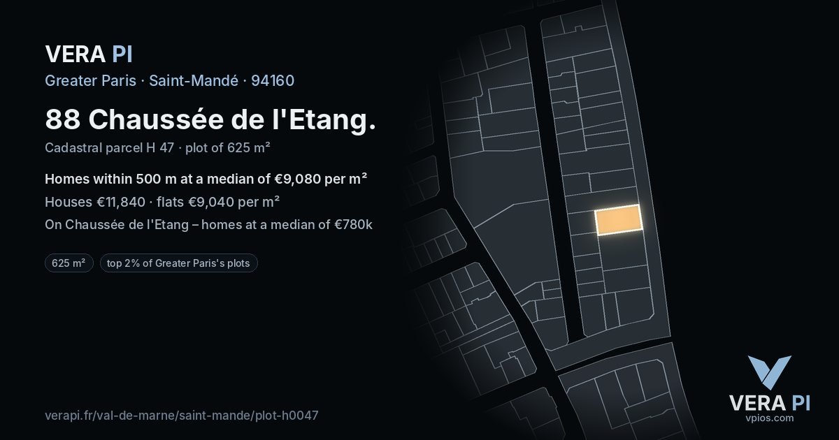 88 Chaussée de l'Etang, Saint-Mandé at night – the plot lit, the parcels around coloured by the prices near them