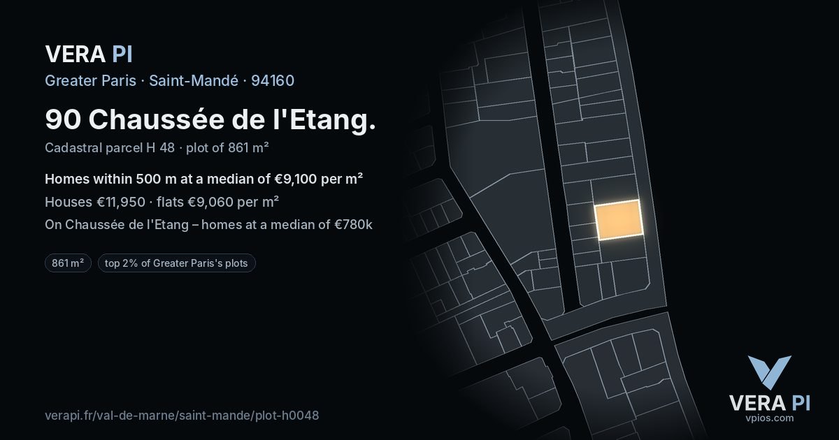 90 Chaussée de l'Etang, Saint-Mandé at night – the plot lit, the parcels around coloured by the prices near them