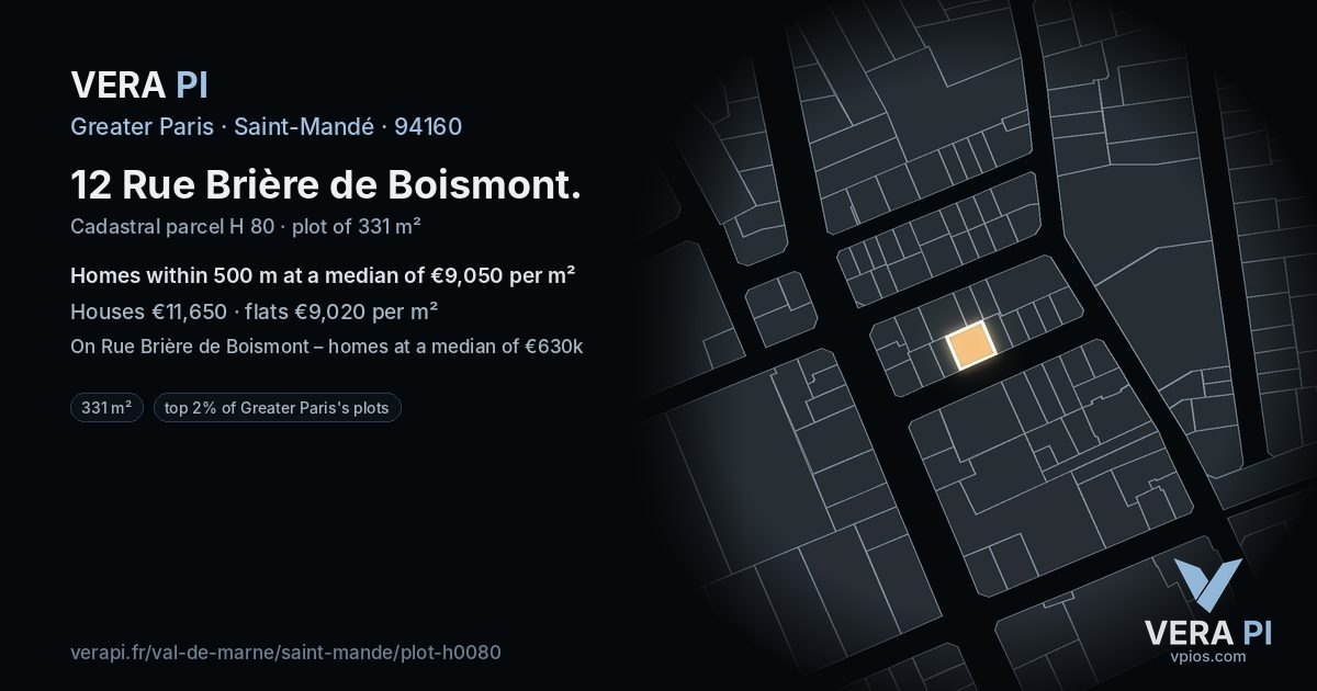 12 Rue Brière de Boismont, Saint-Mandé at night – the plot lit, the parcels around coloured by the prices near them