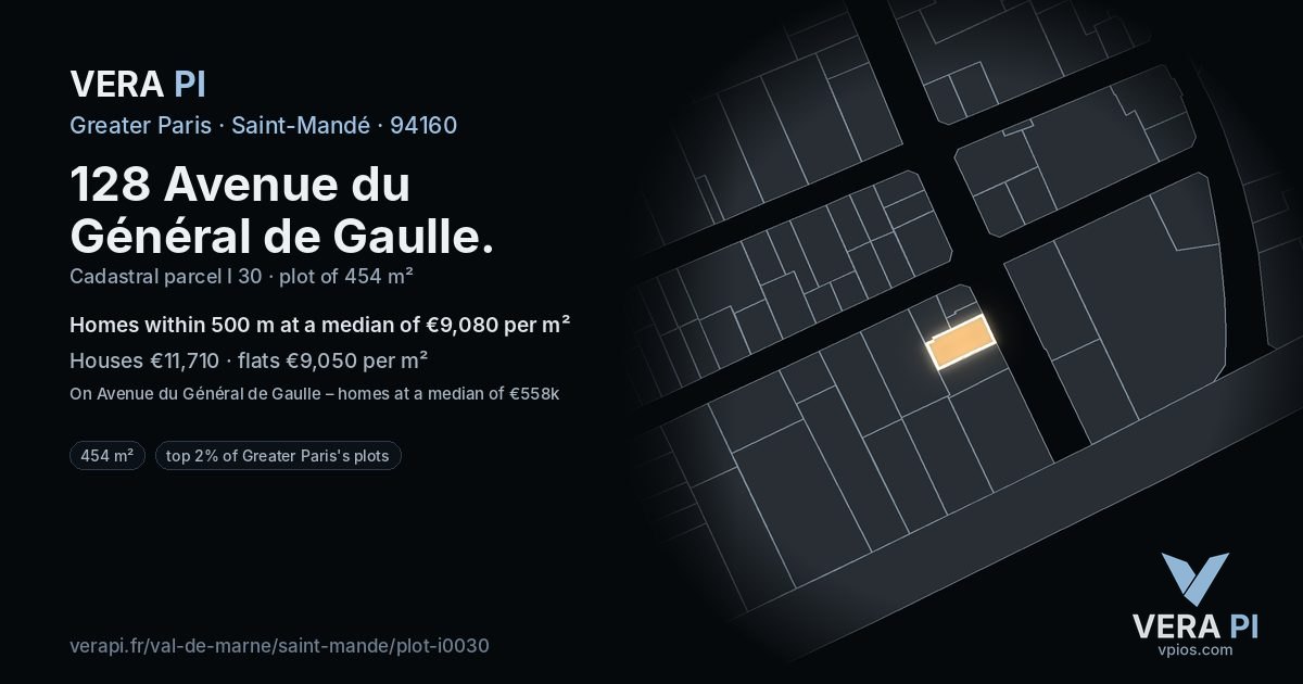 128 Avenue du Général de Gaulle, Saint-Mandé at night – the plot lit, the parcels around coloured by the prices near them
