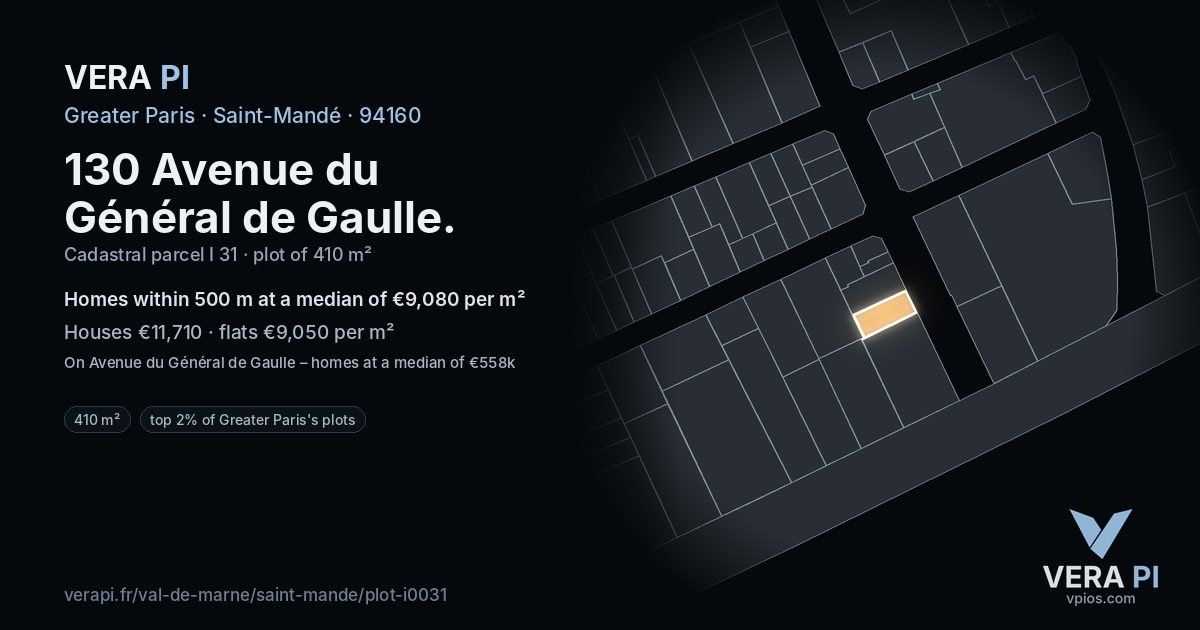 130 Avenue du Général de Gaulle, Saint-Mandé at night – the plot lit, the parcels around coloured by the prices near them