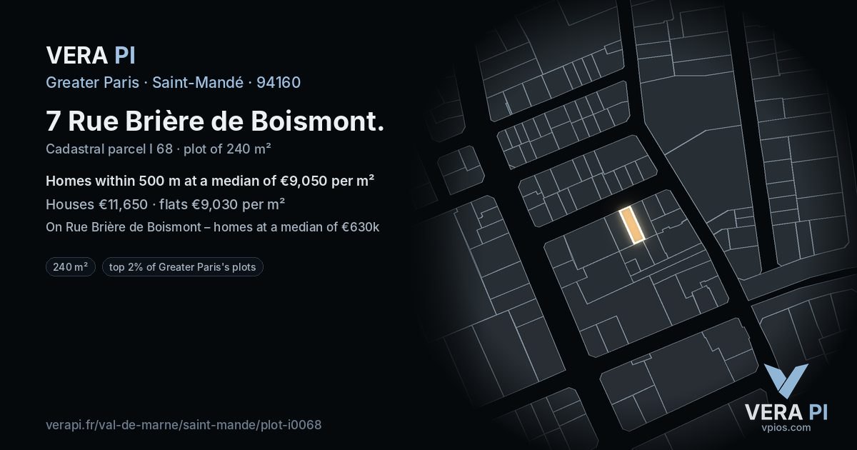 7 Rue Brière de Boismont, Saint-Mandé at night – the plot lit, the parcels around coloured by the prices near them