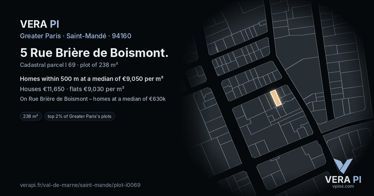 5 Rue Brière de Boismont, Saint-Mandé at night – the plot lit, the parcels around coloured by the prices near them