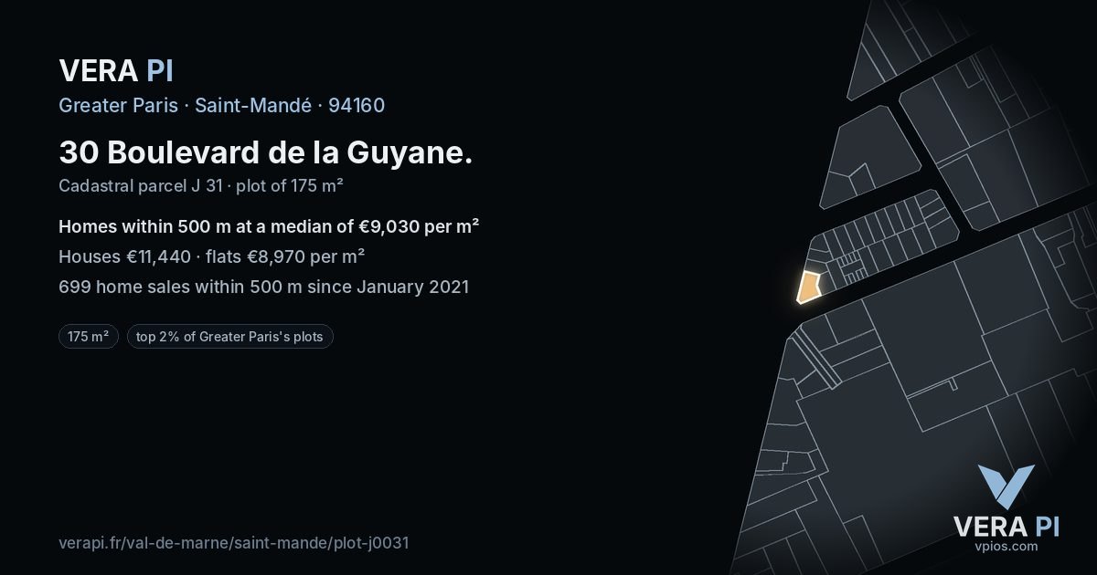 30 Boulevard de la Guyane, Saint-Mandé at night – the plot lit, the parcels around coloured by the prices near them