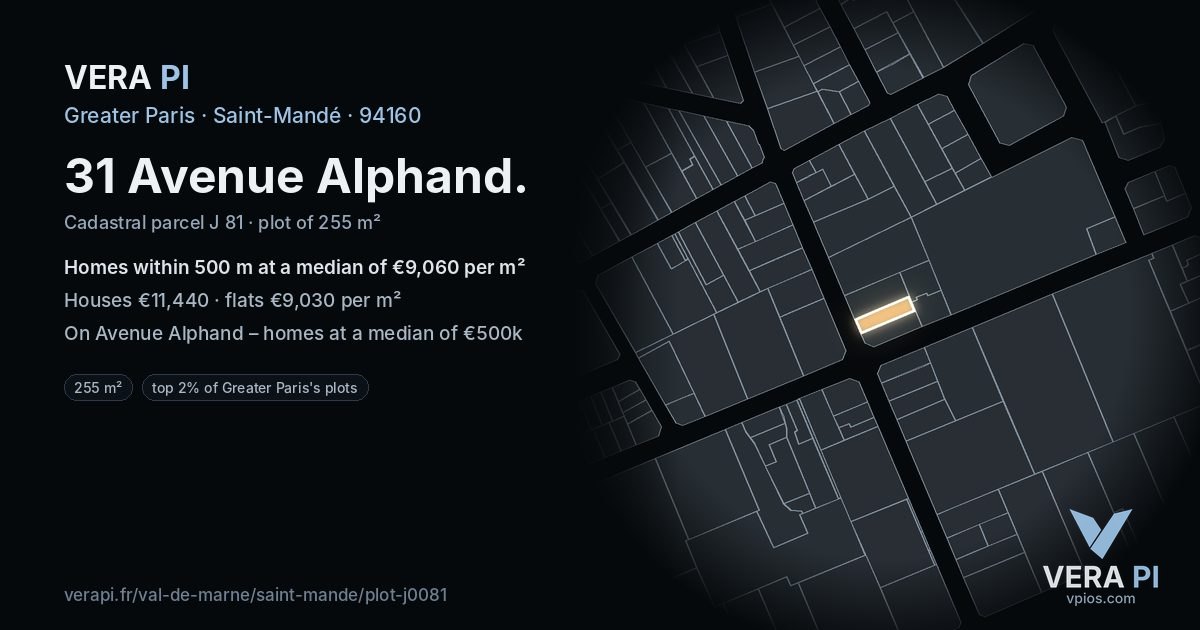 31 Avenue Alphand, Saint-Mandé at night – the plot lit, the parcels around coloured by the prices near them