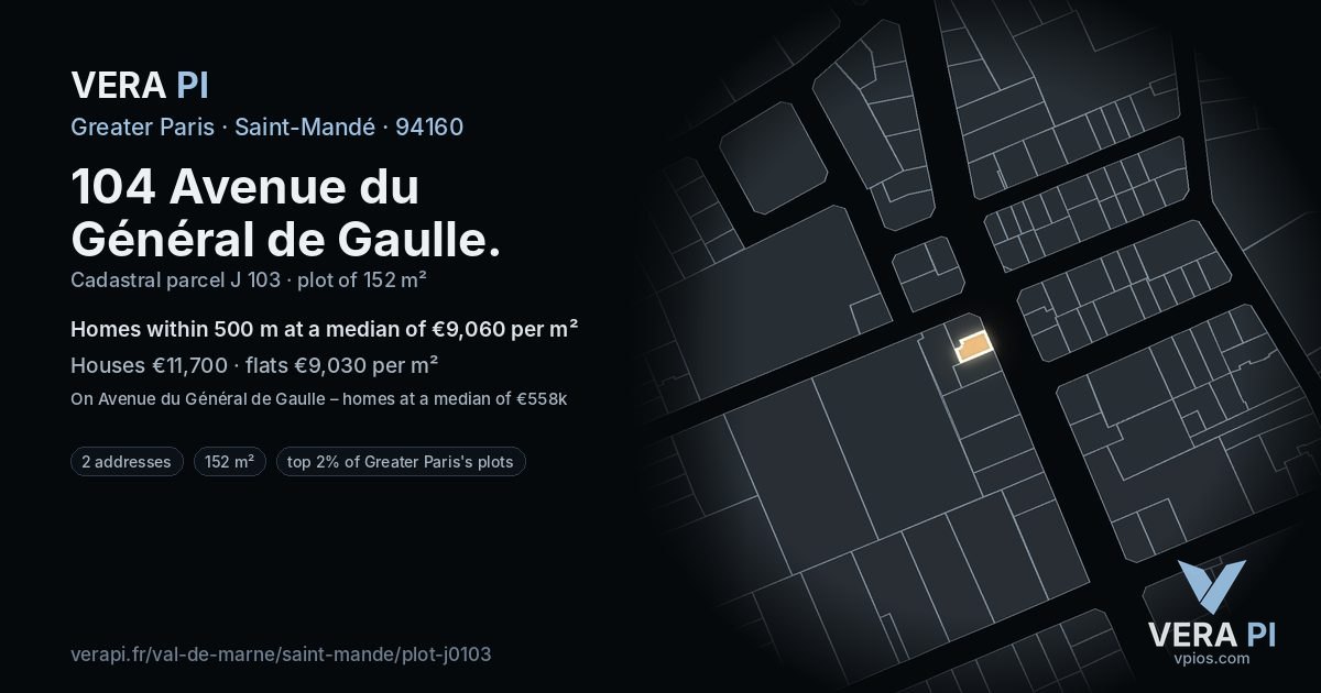 104 Avenue du Général de Gaulle, Saint-Mandé at night – the plot lit, the parcels around coloured by the prices near them