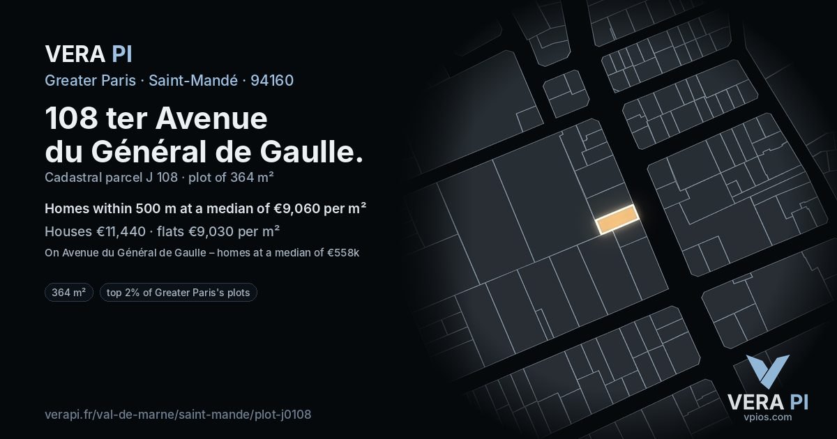 108 ter Avenue du Général de Gaulle, Saint-Mandé at night – the plot lit, the parcels around coloured by the prices near them