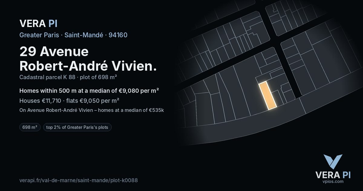 29 Avenue Robert-André Vivien, Saint-Mandé at night – the plot lit, the parcels around coloured by the prices near them