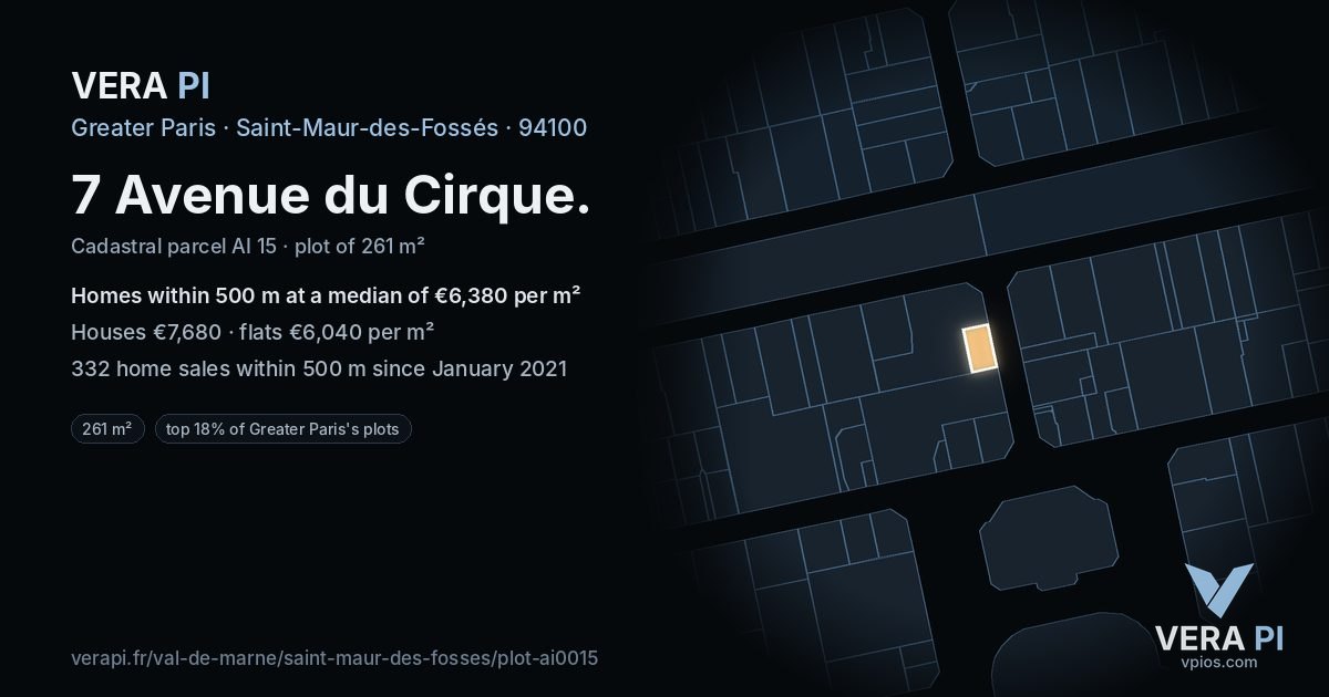 7 Avenue du Cirque, Saint-Maur-des-Fossés at night – the plot lit, the parcels around coloured by the prices near them