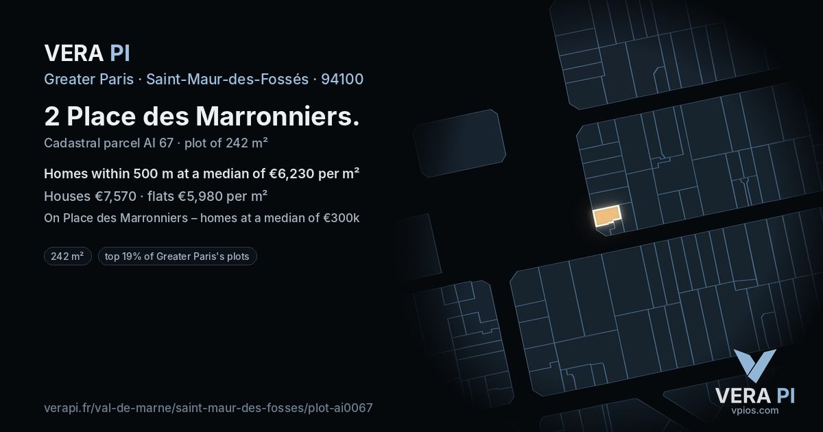 2 Place des Marronniers, Saint-Maur-des-Fossés at night – the plot lit, the parcels around coloured by the prices near them